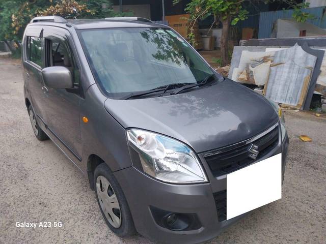 https://images10.gaadi.com/usedcar_image/4589999/original/processed_ef0345a6751d3ef70d526402ab355d24.jpg?imwidth=6401