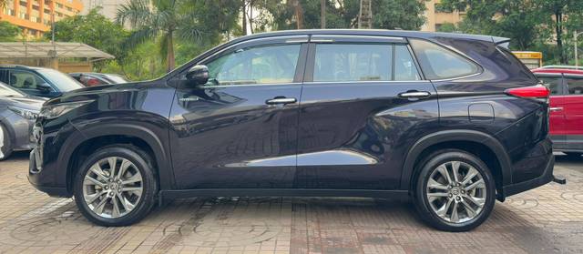 https://images10.gaadi.com/usedcar_image/4590074/original/processed_0cf89fee8a074110fbc7a4ecc851774e.jpg?imwidth=6402