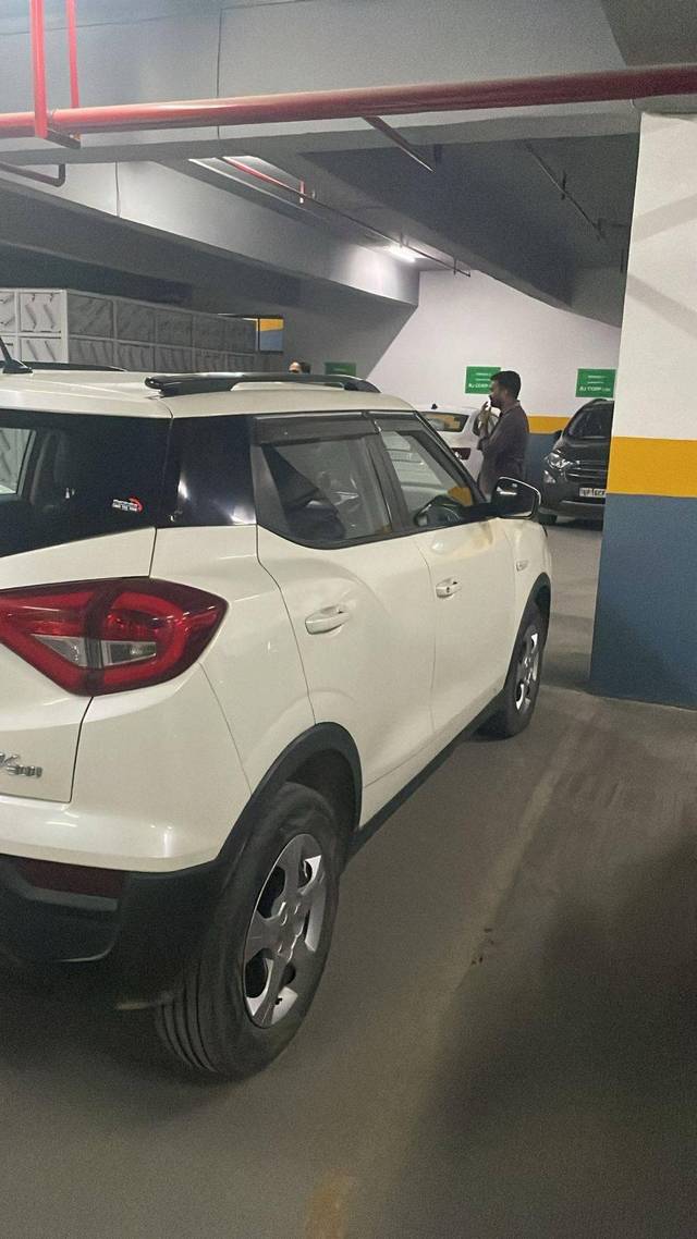 https://images10.gaadi.com/usedcar_image/4590097/original/processed_50f6ff58-584e-4435-90fd-2a24ba8aea66.jpg?imwidth=6401
