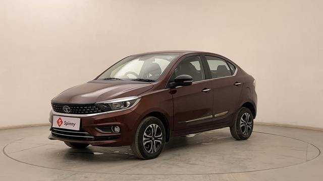 https://images10.gaadi.com/usedcar_image/4590102/original/72b0ef01d0a77dc3740286e870638bc6.JPG?imwidth=6400