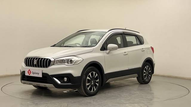 https://images10.gaadi.com/usedcar_image/4590110/original/0e35b4a07ca61a9543a0202f242b5054.JPG?imwidth=6400