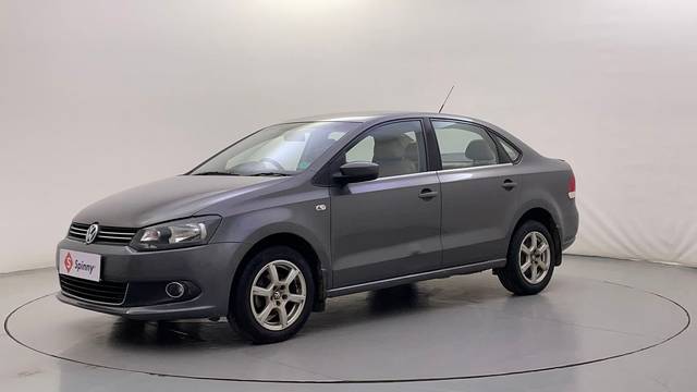 https://images10.gaadi.com/usedcar_image/4590138/original/e02eca39db8d2a5d686b2ef2bc095b7f.JPG?imwidth=6400