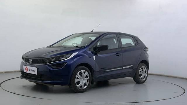 https://images10.gaadi.com/usedcar_image/4590158/original/cad3592b59ec055cadac43f496be946a.JPG?imwidth=6400