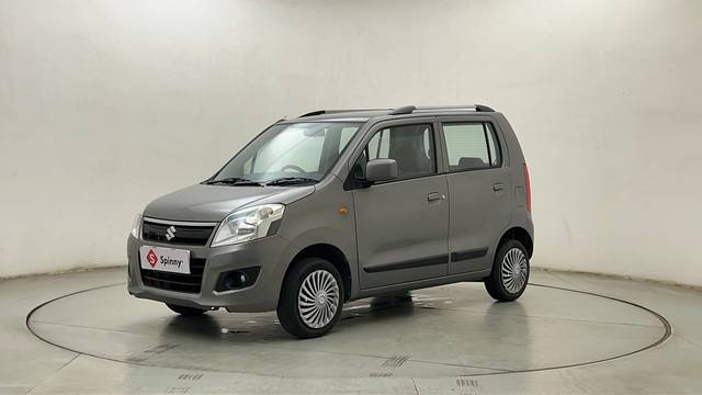 https://images10.gaadi.com/usedcar_image/4590164/original/4579102af21af9818c0ea73553f20b3c.JPG?imwidth=6400