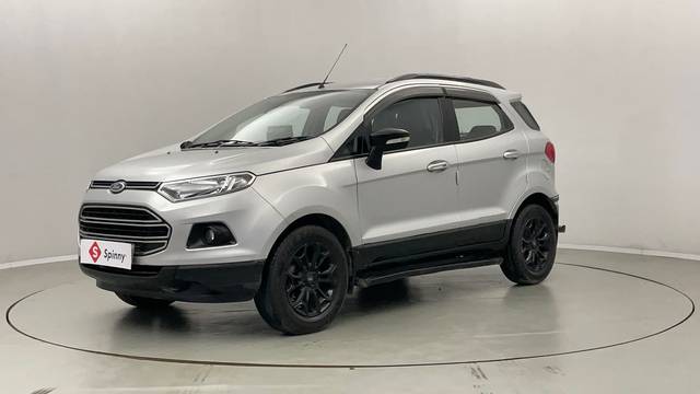 https://images10.gaadi.com/usedcar_image/4590243/original/921567872f60e060149a0ced891a353e.JPG?imwidth=6400