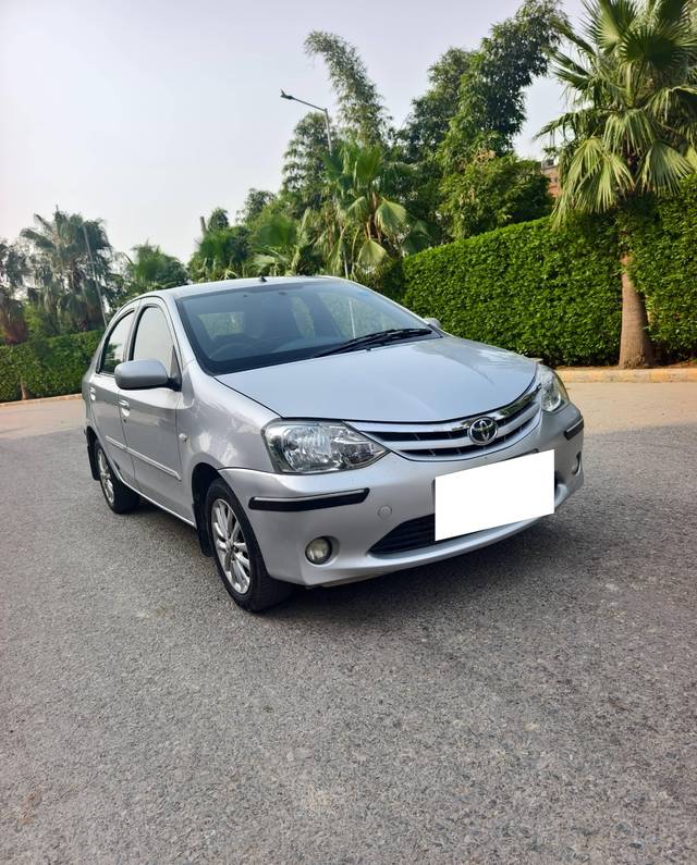 https://images10.gaadi.com/usedcar_image/4590251/original/processed_39516d81dc794925c6a2efe053fb98dc.jpg?imwidth=6400