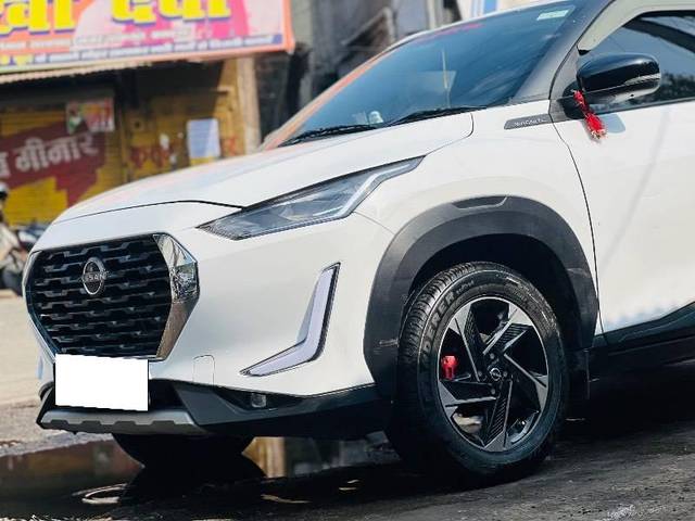 https://images10.gaadi.com/usedcar_image/4590295/original/processed_4be74b4b-300b-4aae-92cf-cdc28ee08acd.jpeg?imwidth=6402