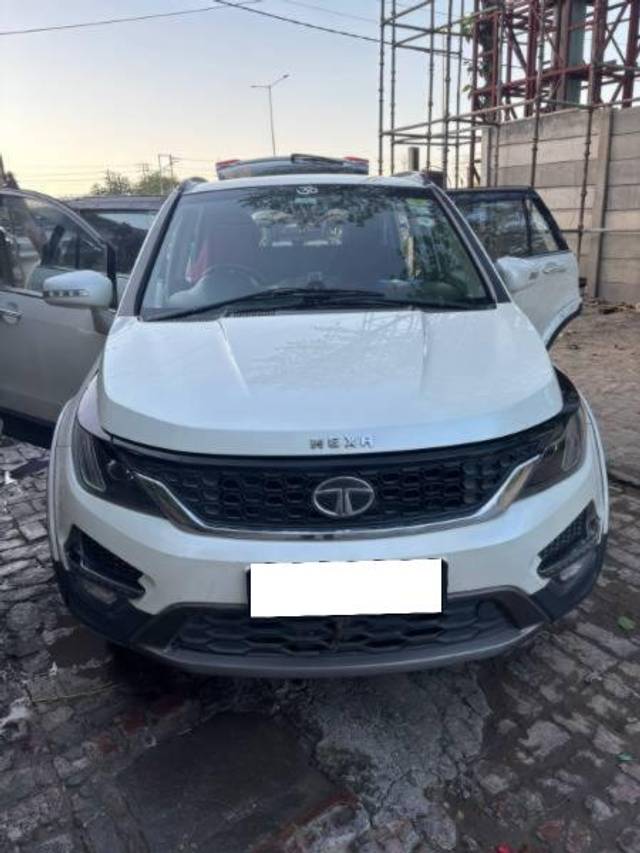 https://images10.gaadi.com/usedcar_image/4590305/original/processed_c3fab823-6a11-4819-a419-4f82e50a5e2d.jpeg?imwidth=6401