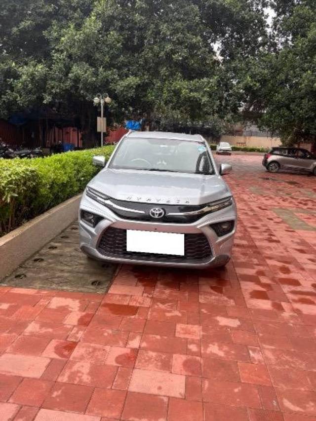 https://images10.gaadi.com/usedcar_image/4590310/original/processed_12ffd064-0096-4e4e-8d03-3de9fcc7e5ca.jpeg?imwidth=6401
