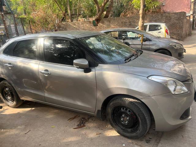 https://images10.gaadi.com/usedcar_image/4590311/original/processed_9d7b8ede67aa336410142b77f02de53e.jpg?imwidth=6401