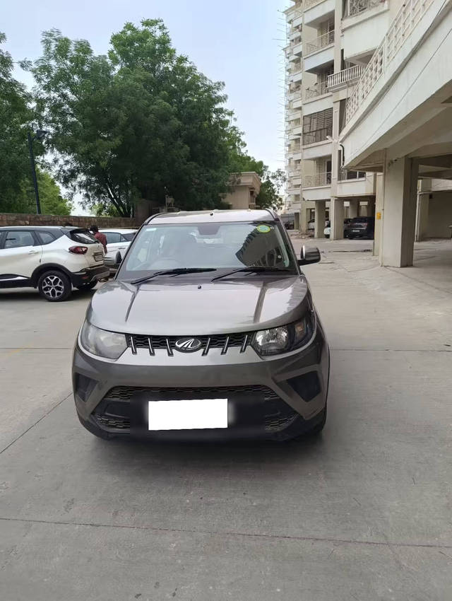 https://images10.gaadi.com/usedcar_image/4590323/original/processed_c286148e-bb1f-47ec-9f60-dc49529eeeeb.png?imwidth=6400