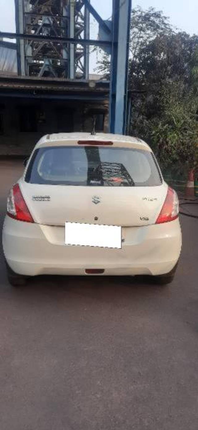 https://images10.gaadi.com/usedcar_image/4590339/original/processed_40885801-45e9-4367-8b0f-294dd295a481.jpg?imwidth=6402
