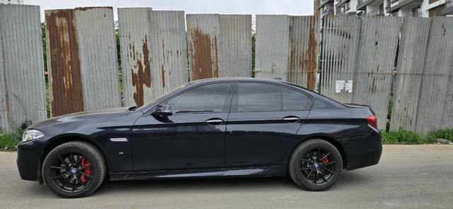 https://images10.gaadi.com/usedcar_image/4590345/original/processed_0e9d4576-c966-4048-856b-fcfe67255384.jpeg?imwidth=6401