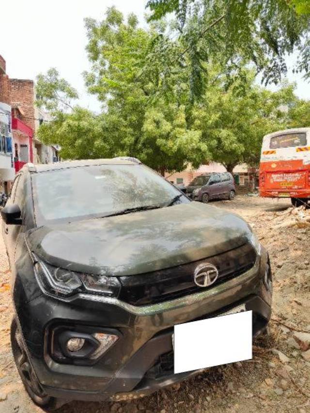 https://images10.gaadi.com/usedcar_image/4590366/original/processed_4d5f3ea1-d167-42be-b484-5d07e8988064.jpg?imwidth=6401