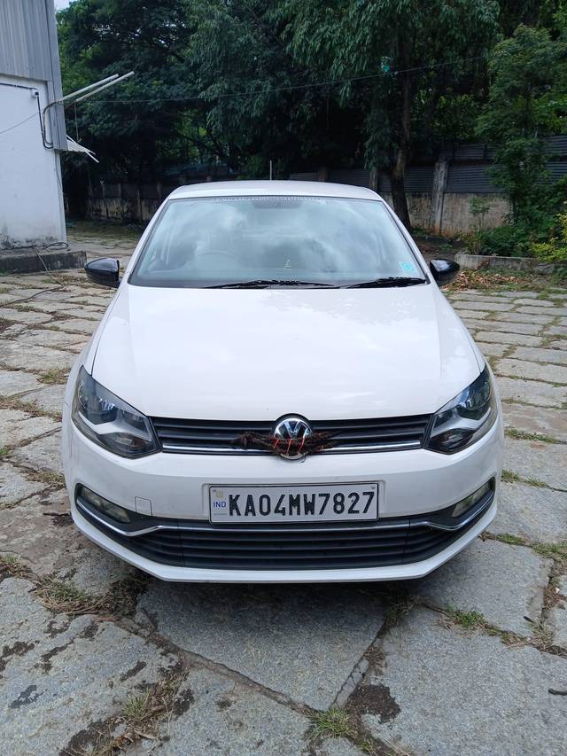 https://images10.gaadi.com/usedcar_image/4590381/original/processed_03206f6e-cac2-4a95-add2-7c439377f35c.jpg?imwidth=6400