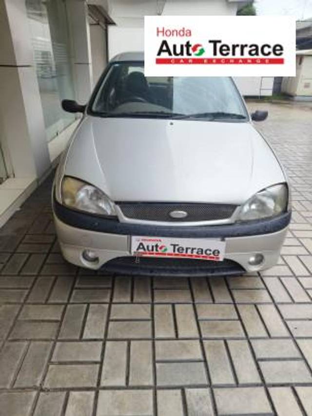 https://images10.gaadi.com/usedcar_image/4590388/original/417b676aa80373c995a88112f2f18dac.jpg?imwidth=6400