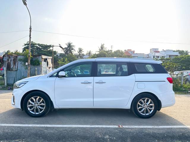 https://images10.gaadi.com/usedcar_image/4590396/original/0cbc75f74f98944ea3e8e1145884eab5.jpg?imwidth=6402
