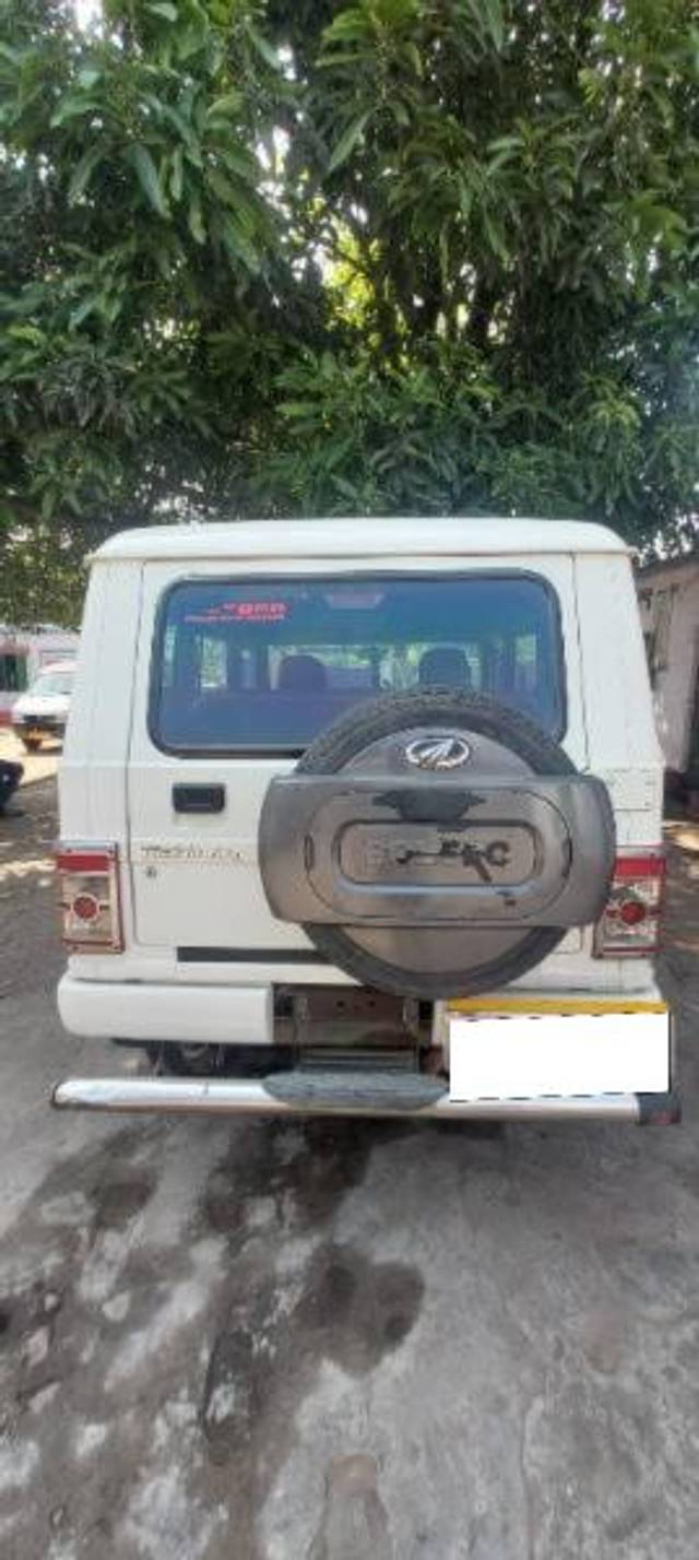 https://images10.gaadi.com/usedcar_image/4590404/original/processed_a09ec3da-9fda-476a-9b5e-55d6f01aa75c.jpg?imwidth=6401