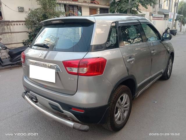 https://images10.gaadi.com/usedcar_image/4590413/original/processed_e0e06b03bbfcb7ed06a6cdd0f2a0d6b4.jpg?imwidth=6401