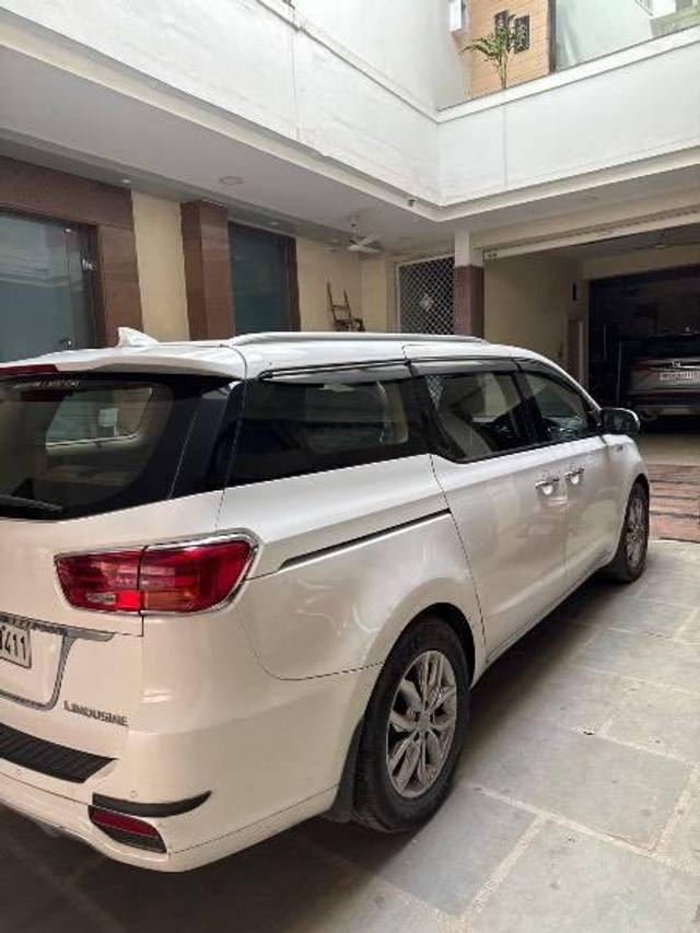 https://images10.gaadi.com/usedcar_image/4590417/original/processed_cd64af40-0371-4d8d-8c07-d4585e8809ba.jpeg?imwidth=6401