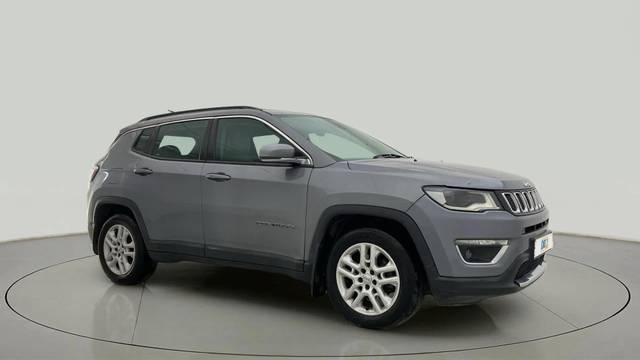 https://images10.gaadi.com/usedcar_image/4590452/original/52f34b2ce69a946221910fd6c589d2db.jpg?imwidth=6400