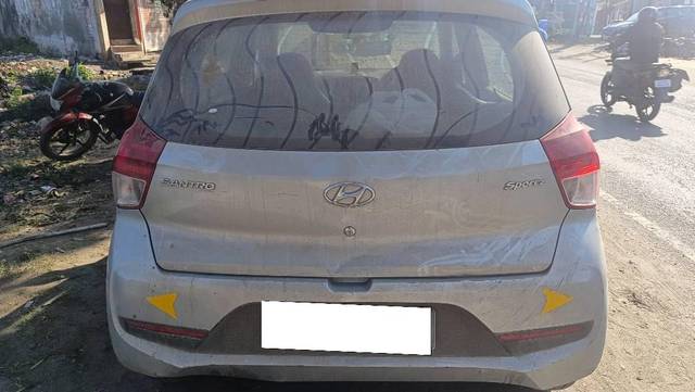 https://images10.gaadi.com/usedcar_image/4590459/original/processed_9d56acd4-9f34-4489-9a19-c57f25f5317d.jpg?imwidth=6401