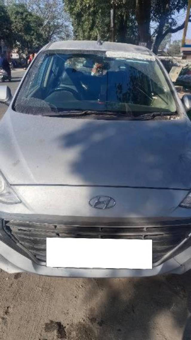 https://images10.gaadi.com/usedcar_image/4590459/original/processed_a3347ad7-bd91-4b1d-bd71-c6770aa9c2b9.jpg?imwidth=6400