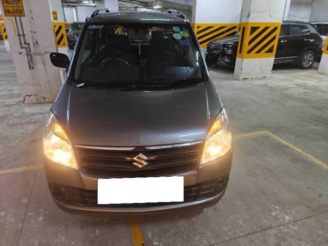 https://images10.gaadi.com/usedcar_image/4590467/original/processed_c6b3366b-a153-42e6-be00-0d4378f21805.jpg?imwidth=6401