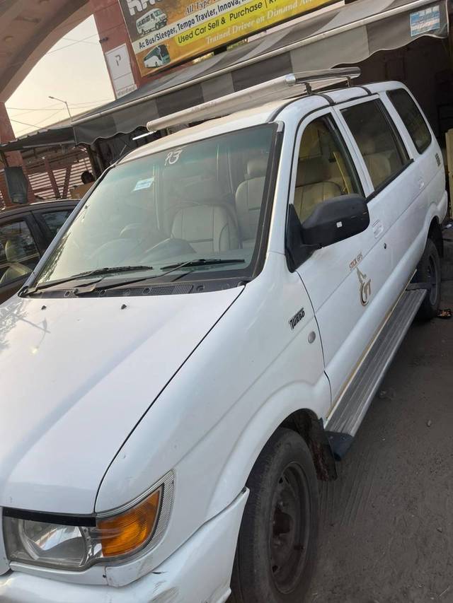 https://images10.gaadi.com/usedcar_image/4590528/original/processed_fb588b5e94980621a9ee4672a496ced4.jpg?imwidth=6400