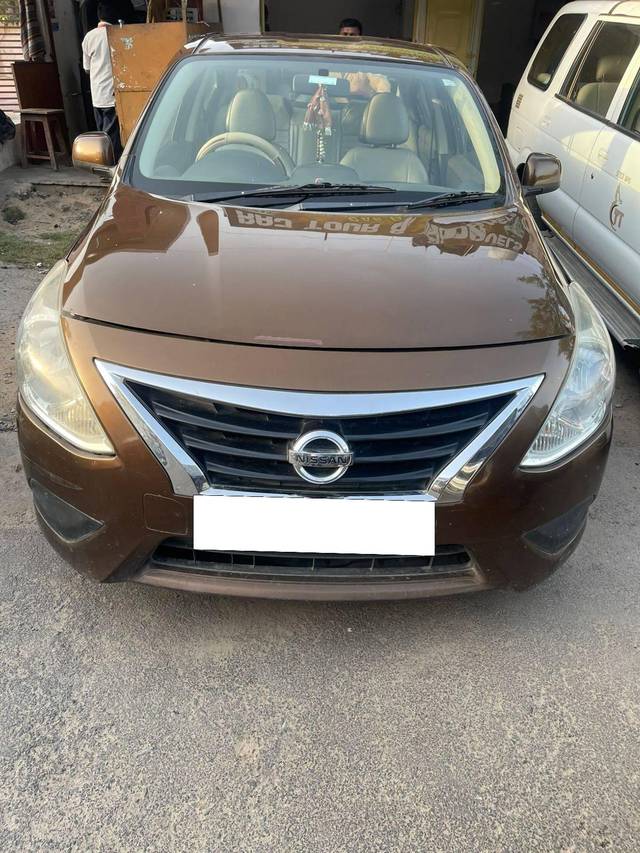 https://images10.gaadi.com/usedcar_image/4590533/original/processed_28a6f7e3041418ff6e535a090170e609.jpg?imwidth=6402
