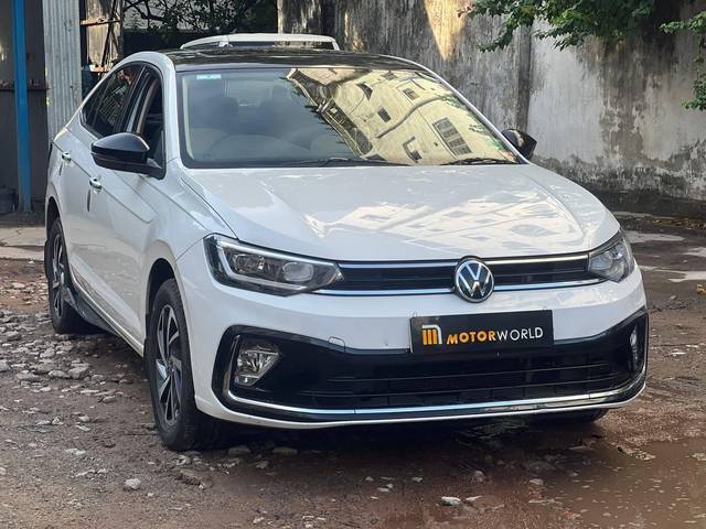 https://images10.gaadi.com/usedcar_image/4590537/original/processed_e9e0d521da3674f9ef8b1b116fa3b6f2.jpg?imwidth=6400