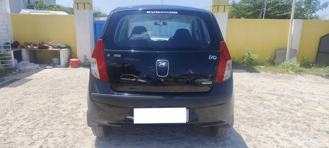 https://images10.gaadi.com/usedcar_image/4590567/original/processed_489c0cddae52d57d7608075fd249f507.jpg?imwidth=6402
