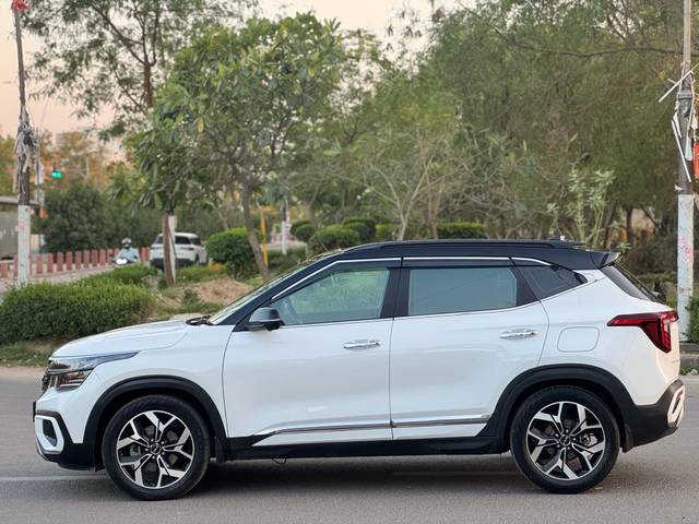 https://images10.gaadi.com/usedcar_image/4590575/original/32eaf37865cacde7febe815725f925c9.jpg?imwidth=6400