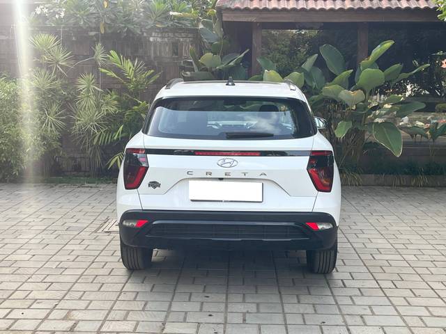 https://images10.gaadi.com/usedcar_image/4590591/original/processed_62fef1c894b97c5b795683b78e06075b.jpg?imwidth=6402
