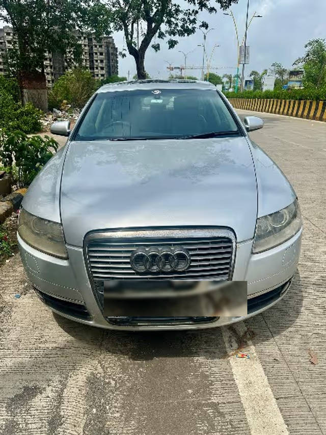 https://images10.gaadi.com/usedcar_image/4590599/original/74374a60-e88c-4a15-81bd-e54a6be2d0b2.png?imwidth=6400