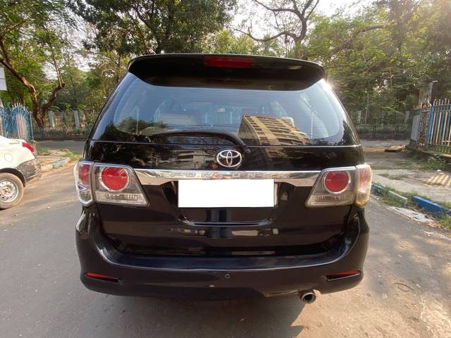 https://images10.gaadi.com/usedcar_image/4590616/original/processed_fcc1bddb2da7c2d5a3daa22b3a3bc201.jpg?imwidth=6402