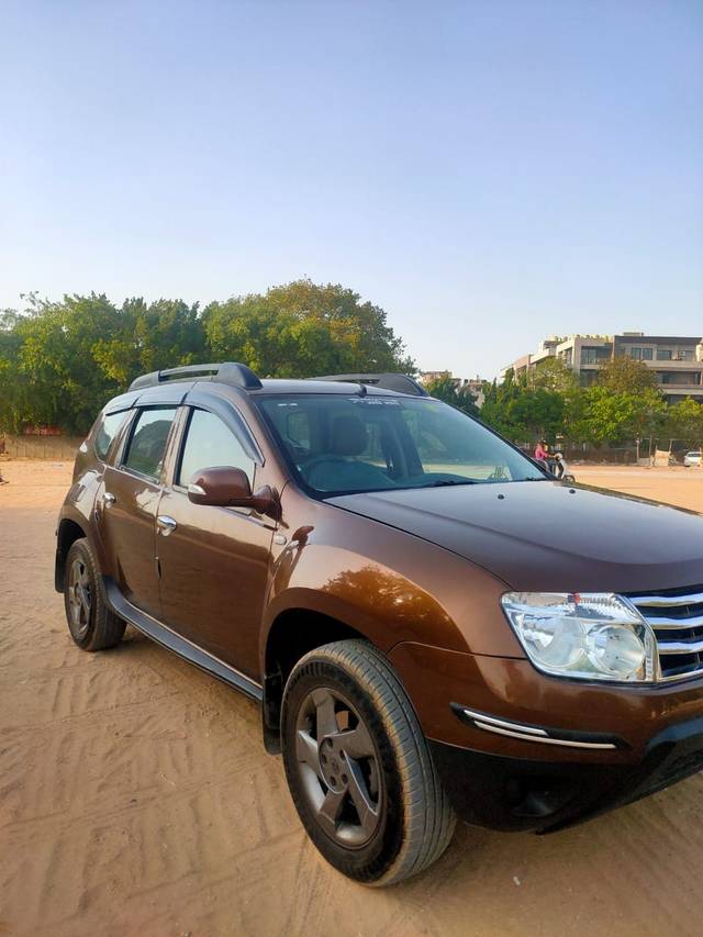 https://images10.gaadi.com/usedcar_image/4590675/original/9ca0f61bb66eb5f67f13ba326d081601.jpg?imwidth=6400