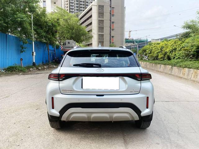 https://images10.gaadi.com/usedcar_image/4590679/original/processed_9b93daeb512f6ace9a95d9dee4579f17.jpg?imwidth=6401