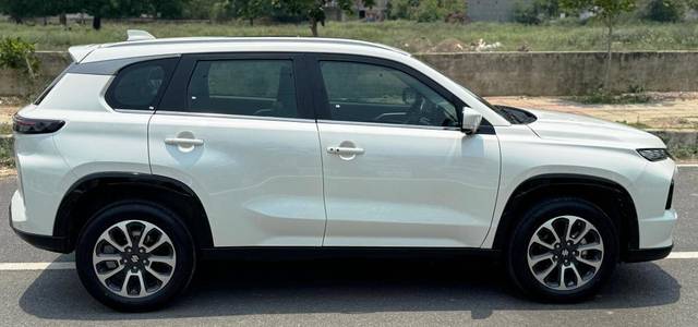 https://images10.gaadi.com/usedcar_image/4590685/original/717dfc4bef5dbecbf0c607ad307025ce.jpg?imwidth=6401