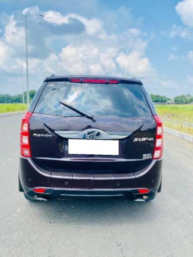 https://images10.gaadi.com/usedcar_image/4590718/original/processed_b7d4befc-b8ac-4f2d-a101-f4e72db14c4d.jpeg?imwidth=6400