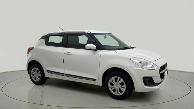 https://images10.gaadi.com/usedcar_image/4590725/original/9bb9762566f2ae294e9959080a3c6711.jpg?imwidth=6400
