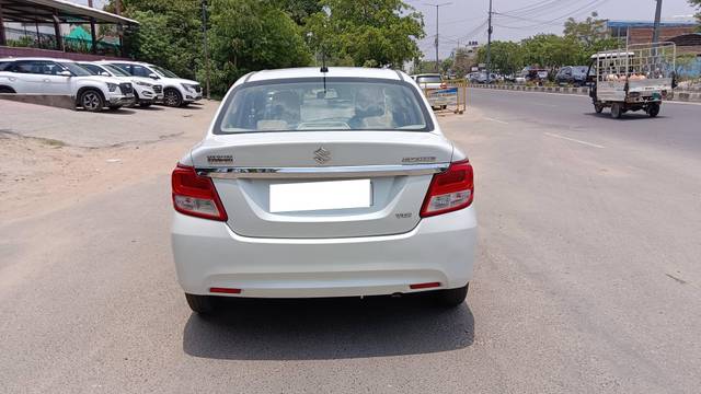 https://images10.gaadi.com/usedcar_image/4590756/original/processed_0d2949dc119a56966a80924a629f486c.jpg?imwidth=6401