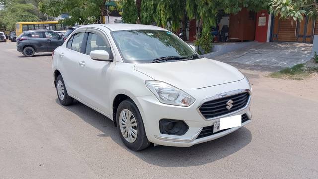 https://images10.gaadi.com/usedcar_image/4590756/original/processed_d58ea61385592cde38971d5b812891bd.jpg?imwidth=6400