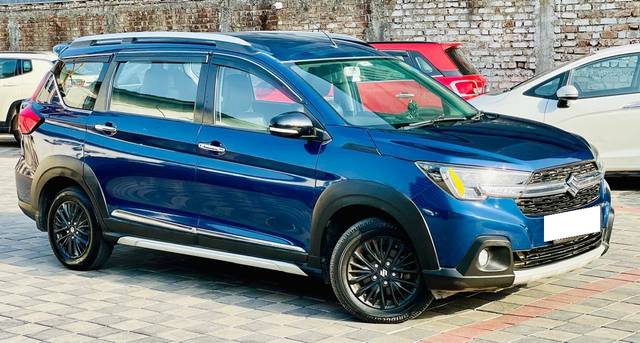 https://images10.gaadi.com/usedcar_image/4590764/original/processed_20b403bc6fced0138c9510e4651235ee.jpg?imwidth=6400