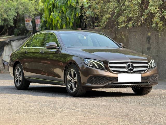https://images10.gaadi.com/usedcar_image/4590770/original/processed_7c3d819613b0ac51f4f1f9281ec01b96.jpg?imwidth=6400