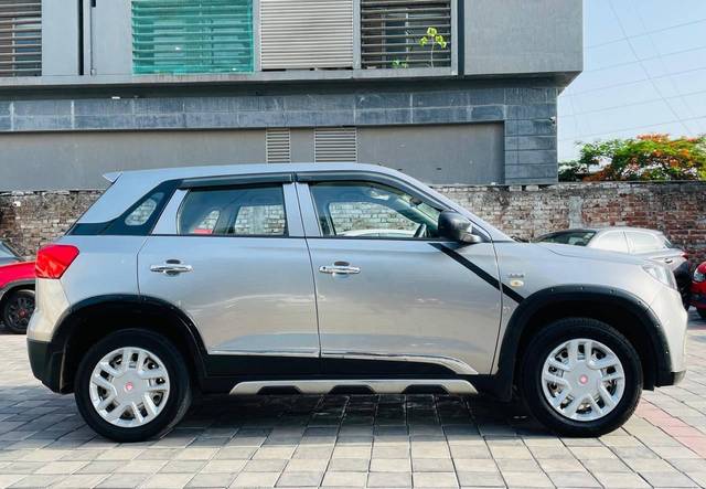 https://images10.gaadi.com/usedcar_image/4590773/original/processed_5120091b6ef8ddb15a6210b7d7b5596c.jpg?imwidth=6401