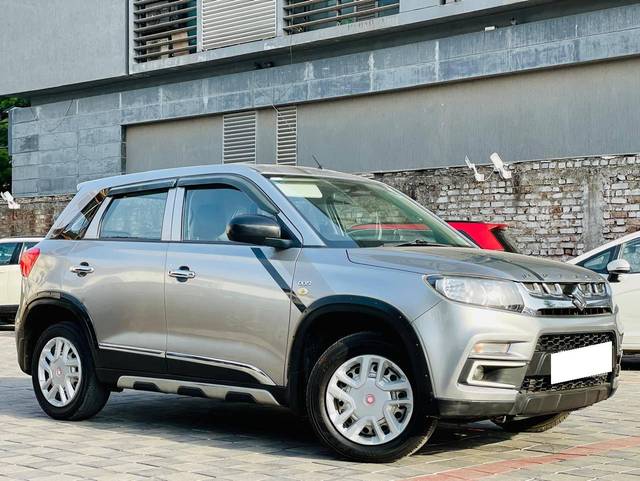 https://images10.gaadi.com/usedcar_image/4590773/original/processed_ceac2146a3564ec0850bd02f25effd7f.jpg?imwidth=6400
