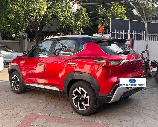 https://images10.gaadi.com/usedcar_image/4590783/original/processed_28835fe6a2b6e2d6ec0a217fa0c2bfba.jpg?imwidth=6402