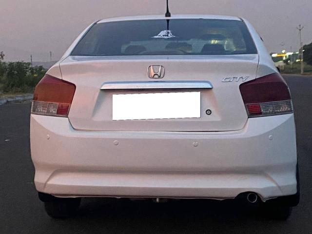 https://images10.gaadi.com/usedcar_image/4590829/original/processed_dadb3db0-f97c-471d-a212-55b5cb15e8a4.jpg?imwidth=6400