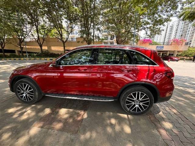 https://images10.gaadi.com/usedcar_image/4590889/original/processed_49182d43-474f-403f-8827-d530de98e311.jpeg?imwidth=6402